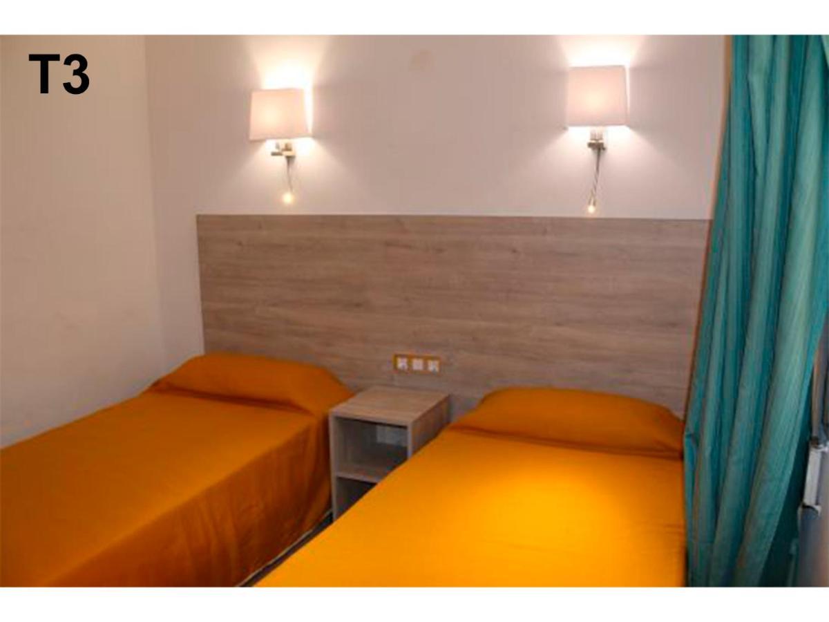 Apartaments Salamar Лорет де Мар Екстериор снимка